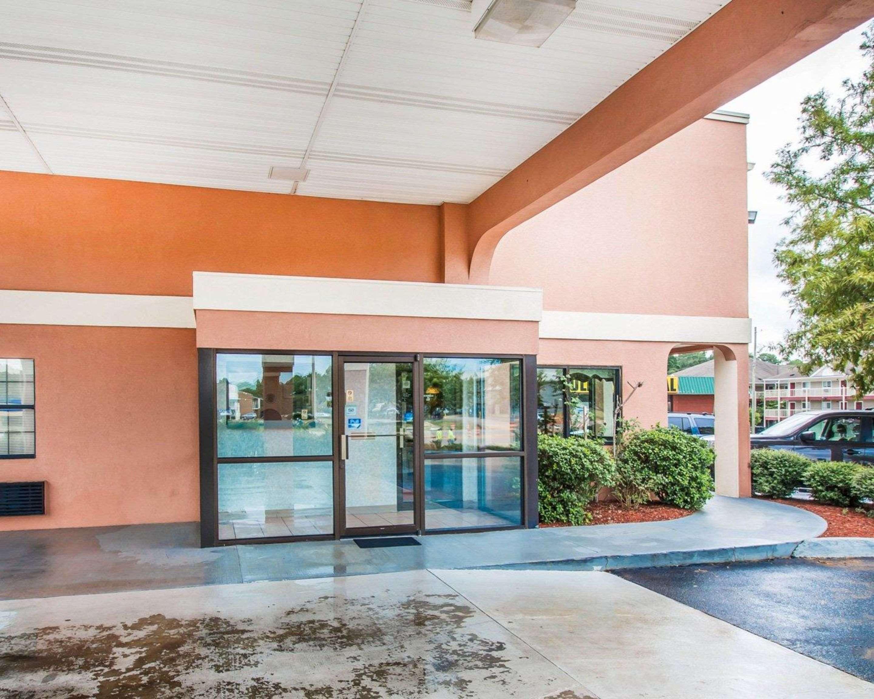 Econo Lodge Dothan Luaran gambar