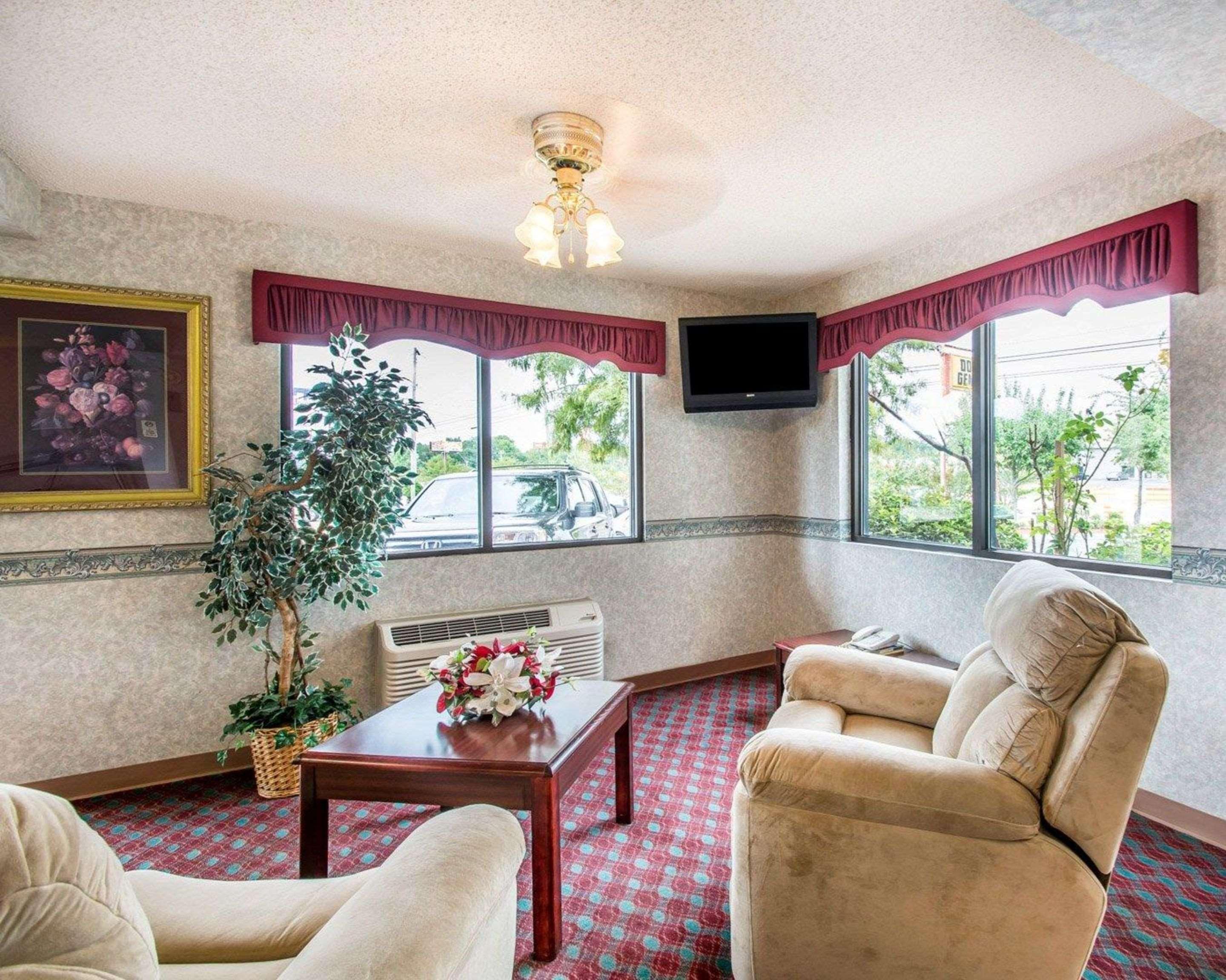 Econo Lodge Dothan Luaran gambar