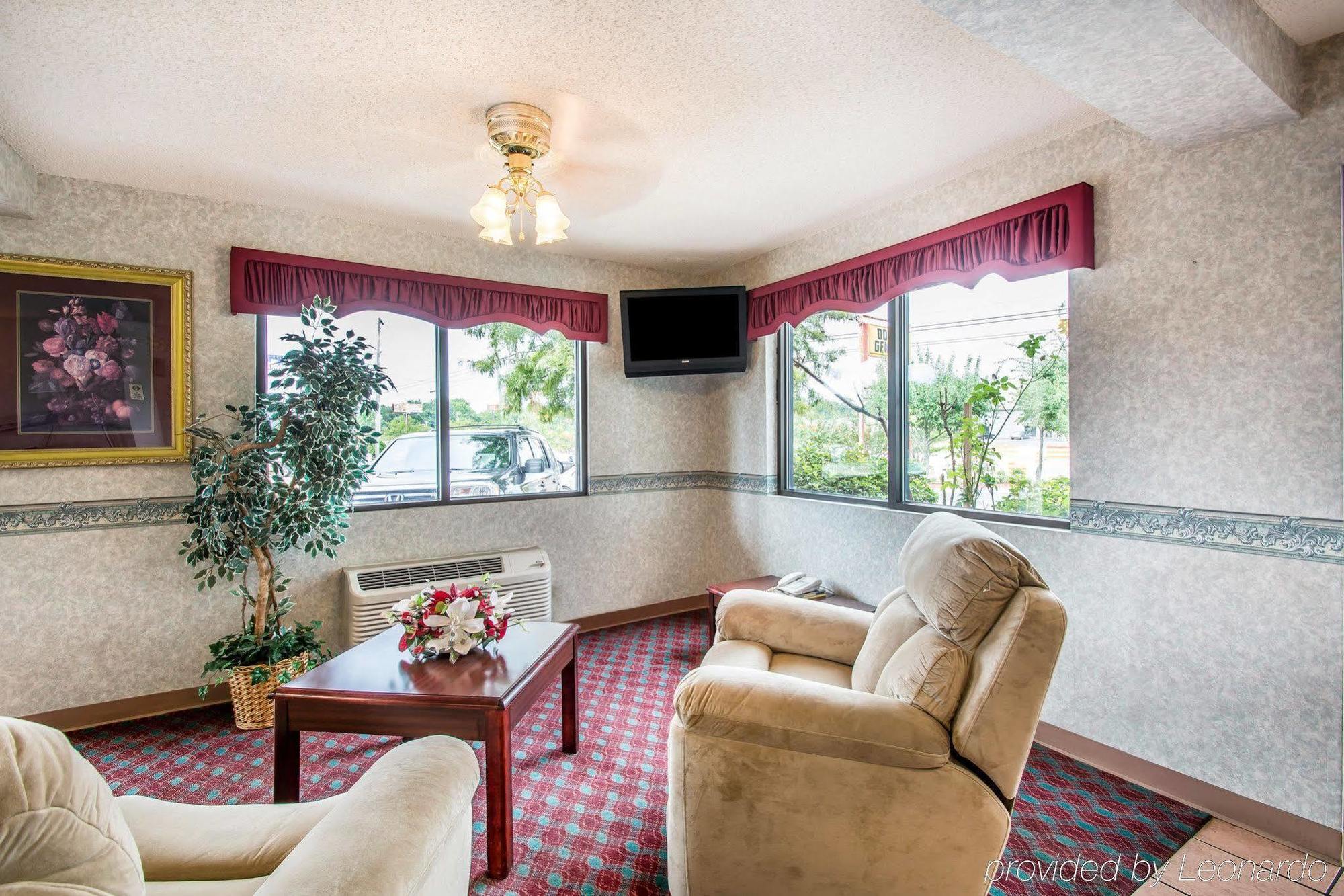 Econo Lodge Dothan Luaran gambar